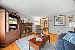 205 Pond St, Rockland, MA 02370 - Photo 7