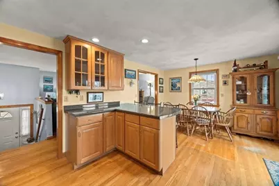 205 Pond St, Rockland, MA 02370 - Photo 17