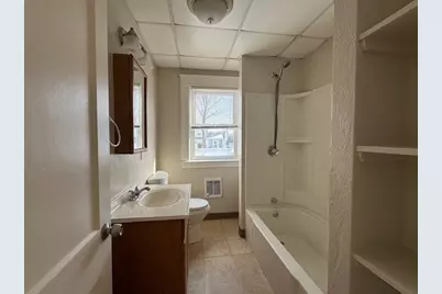 112 Seventh Street, Leominster, MA 01453 - Photo 9