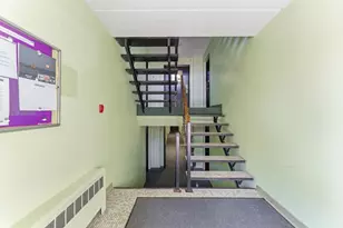 1011 Main St, Woburn, MA 01801 - Photo 25