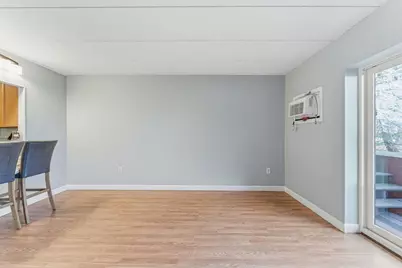 1011 Main St #5, Woburn, MA 01801 - Photo 7
