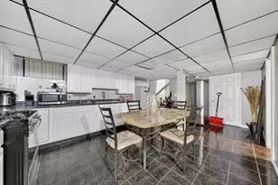 71 Smith St, Fall River, MA 02721 - Photo 19