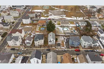 71 Smith St, Fall River, MA 02721 - Photo 35