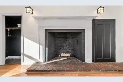 16 Thomas St, Fitchburg, MA 01420 - Photo 11