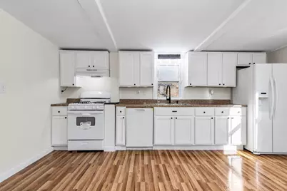 16 Thomas St, Fitchburg, MA 01420 - Photo 15