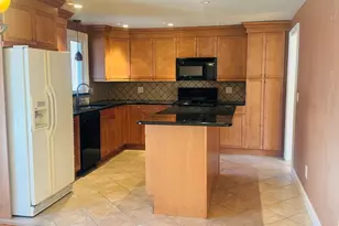 27 Sandy Ridge Cir, Sharon, MA 02067 - Photo 11