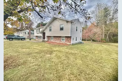 27 Sandy Ridge Cir, Sharon, MA 02067 - Photo 3