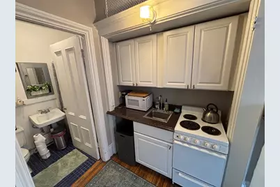 98 Charles St. #9, Boston, MA 02114 - Photo 5