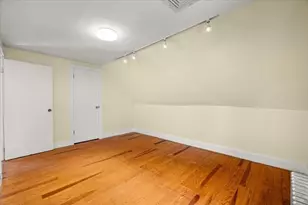 9 Liberty St, Taunton, MA 02718 - Photo 21