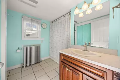 9 Liberty St, Taunton, MA 02718 - Photo 17