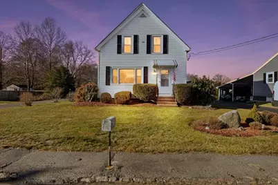 9 Liberty St, Taunton, MA 02718 - Photo 1