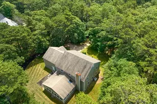 7 Upper Meadow Ln, Oak Bluffs, MA 02557 - Photo 27