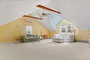 7 Upper Meadow Ln, Oak Bluffs, MA 02557 - Photo 17