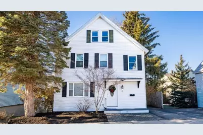 49 Spruce St, Winchester, MA 01890 - Photo 1