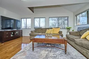 26 Meeting House Path, Ashland, MA 01721 - Photo 3