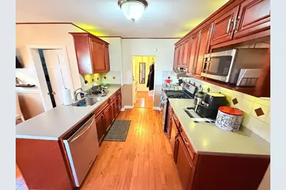 4 Frye St, Lowell, MA 01851 - Photo 39