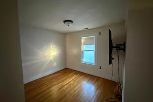 4 Frye St, Lowell, MA 01851 - Photo 3