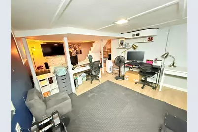 4 Frye St, Lowell, MA 01851 - Photo 33