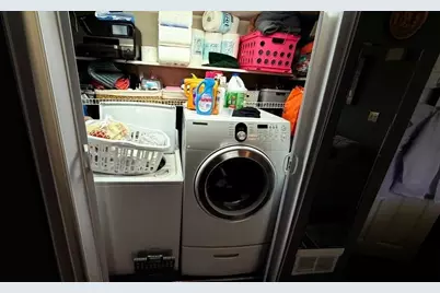 98 School St, Lowell, MA 01854 - Photo 37