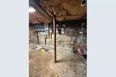 98 School St, Lowell, MA 01854 - Photo 15
