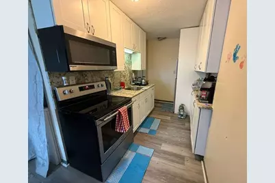 98 School St, Lowell, MA 01854 - Photo 7