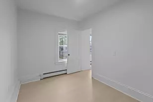 6 Coffin Ave Ct, New Bedford, MA 02746 - Photo 13