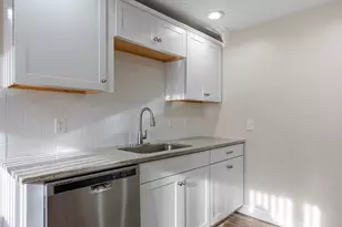 45 School St, Lynn, MA 01902 - Photo 11