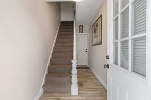 45 School St, Lynn, MA 01902 - Photo 9