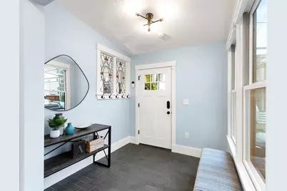 12 Montgomery, Somerville, MA 02145 - Photo 3
