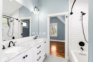 12 Montgomery, Somerville, MA 02145 - Photo 17