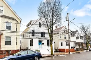 12 Montgomery, Somerville, MA 02145 - Photo 23