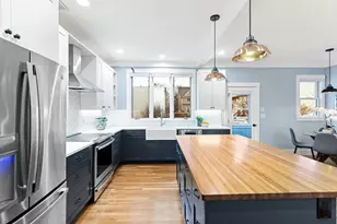 12 Montgomery, Somerville, MA 02145 - Photo 7