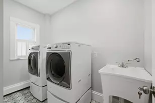 2 Ocean Ave, Swampscott, MA 01907 - Photo 29