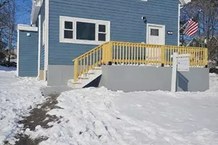 18 Banks, Brockton, MA 02302 - Photo 11