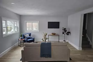 18 Banks, Brockton, MA 02302 - Photo 7