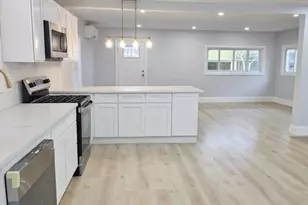 18 Banks, Brockton, MA 02302 - Photo 3