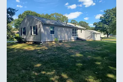 43 Starr Ln, Attleboro, MA 02703 - Photo 3