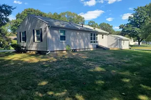43 Starr Ln, Attleboro, MA 02703 - Photo 3