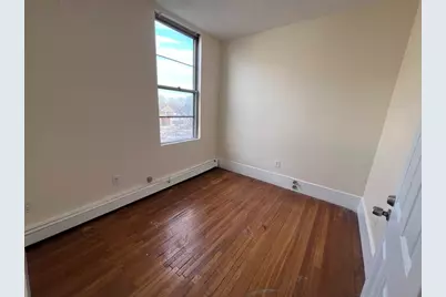 394 Broadway #3, Somerville, MA 02145 - Photo 9