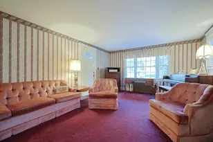 587 Common St, Walpole, MA 02081 - Photo 5