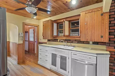 18 Windemere Road, Worcester, MA 01602 - Photo 11