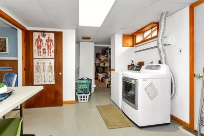 47 Roberta Cir, Agawam, MA 01001 - Photo 31