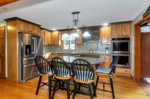 47 Roberta Cir, Agawam, MA 01001 - Photo 5