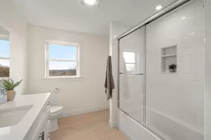 24 Mt Zion Rd, Melrose, MA 02176 - Photo 25