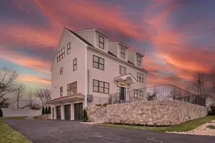 24 Mt Zion Rd, Melrose, MA 02176 - Photo 1