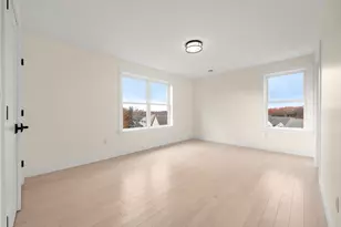 24 Mt Zion Rd, Melrose, MA 02176 - Photo 17