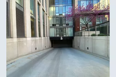 2 Earhart #402, Cambridge, MA 02141 - Photo 13