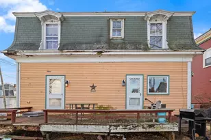 118 Prospect St, Gloucester, MA 01930 - Photo 31