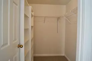 200 Ledgewood, Stoneham, MA 02180 - Photo 15