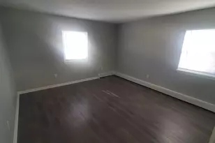 215 Pearl St, Stoughton, MA 02702 - Photo 5